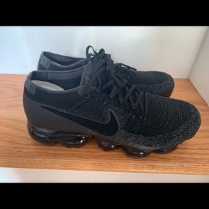 Nike Vapormax men sz 10.5